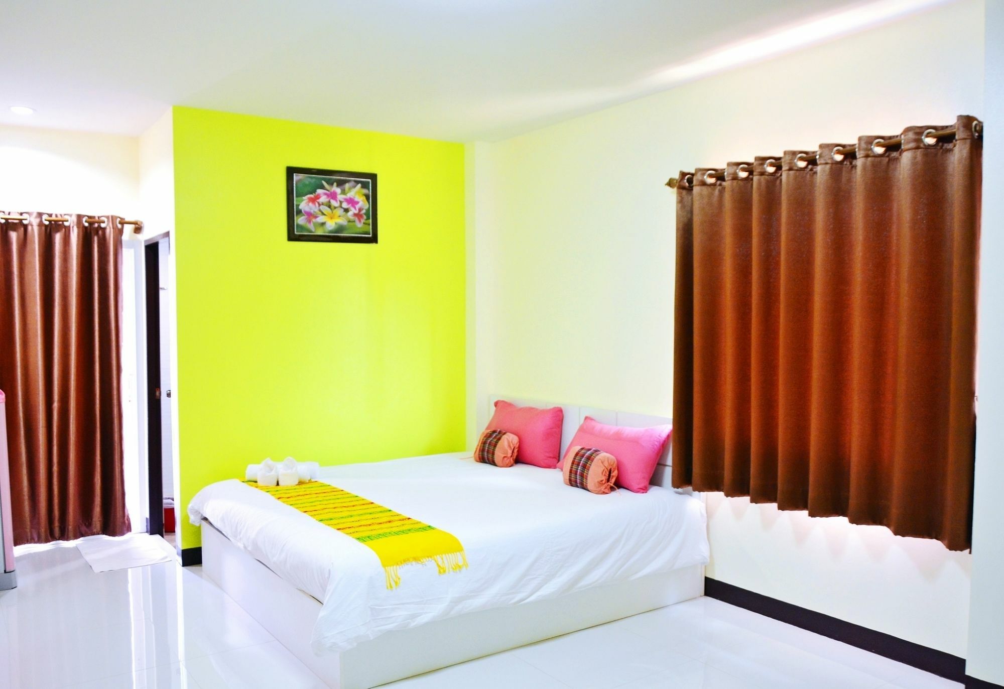 Greenhouse Apartment Nakhon Phanom Exterior foto